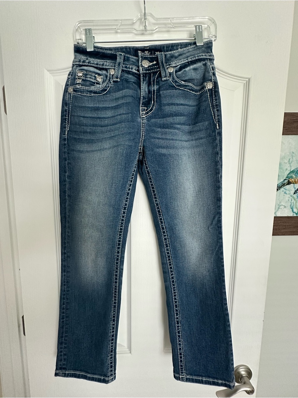 MISS ME NWOT Detailed Pocket Mid-Rise Jeans. Never worn 🤗
